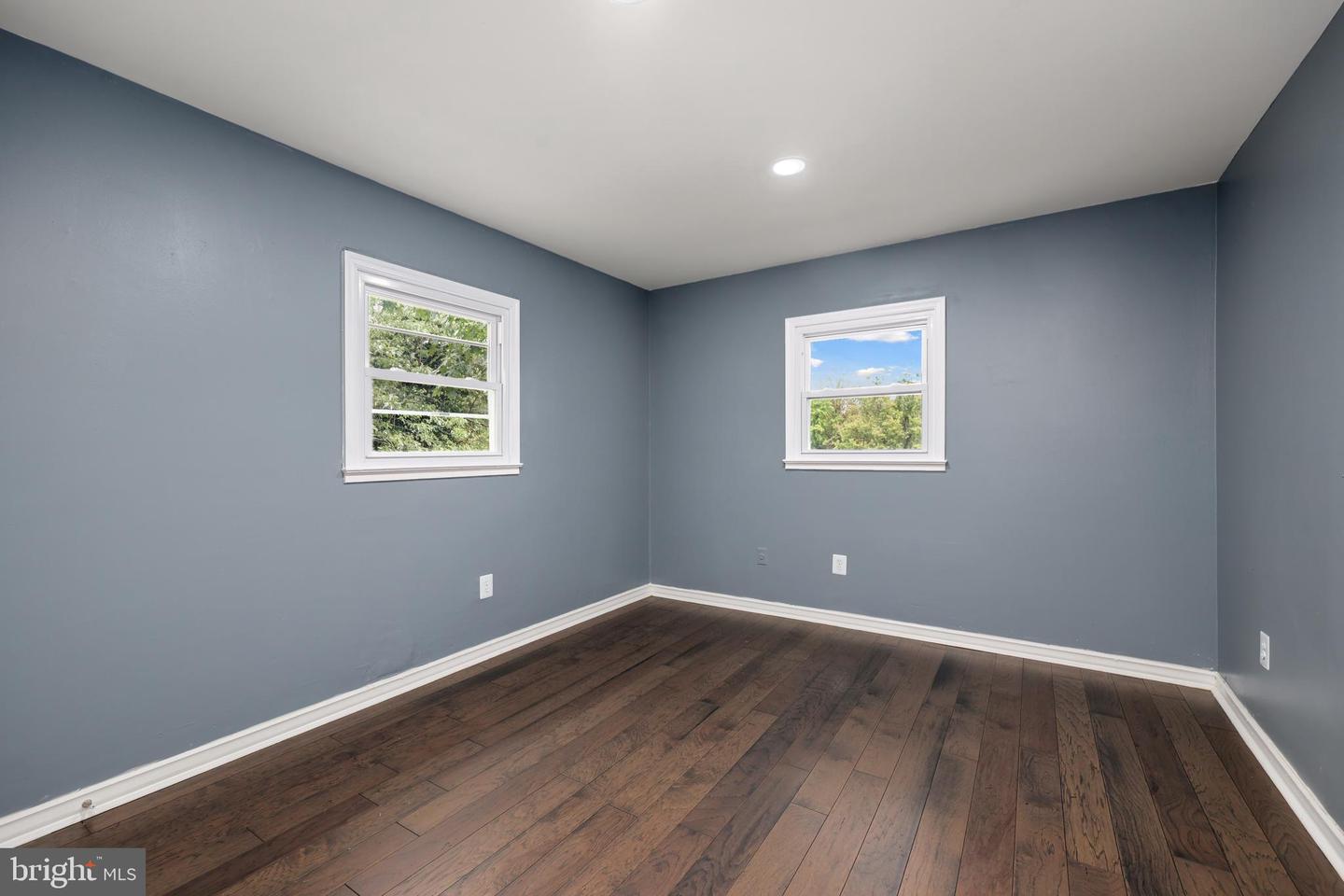 3612 FREEPORT CT, WOODBRIDGE, Virginia 22193, 4 Bedrooms Bedrooms, ,2 BathroomsBathrooms,Residential,For sale,3612 FREEPORT CT,VAPW2095344 MLS # VAPW2095344