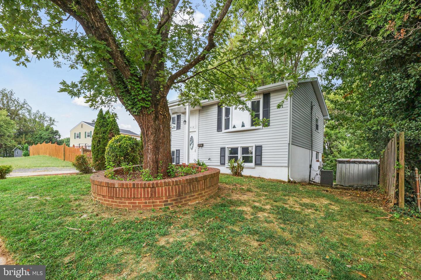 3612 FREEPORT CT, WOODBRIDGE, Virginia 22193, 4 Bedrooms Bedrooms, ,2 BathroomsBathrooms,Residential,For sale,3612 FREEPORT CT,VAPW2095344 MLS # VAPW2095344