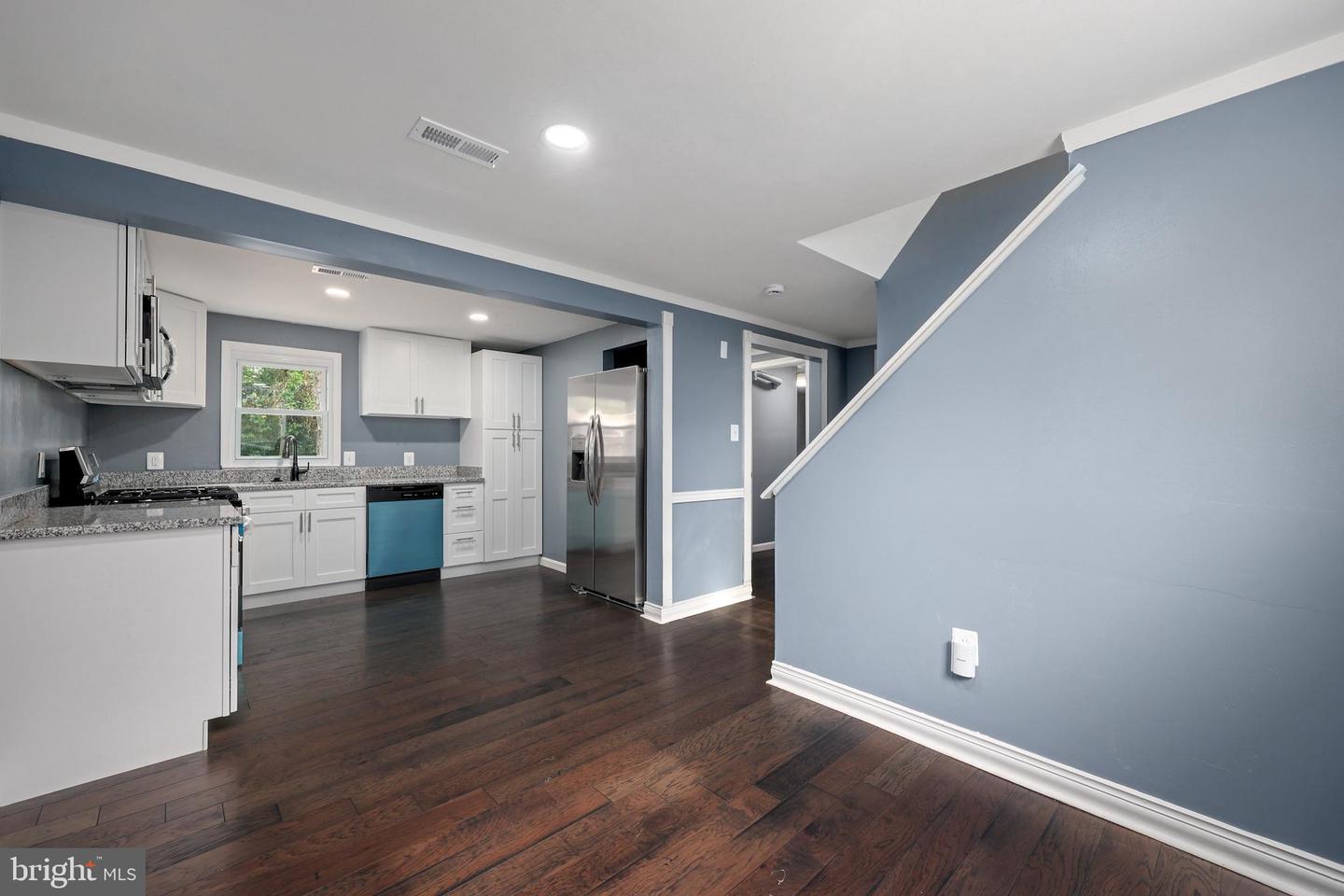 3612 FREEPORT CT, WOODBRIDGE, Virginia 22193, 4 Bedrooms Bedrooms, ,2 BathroomsBathrooms,Residential,For sale,3612 FREEPORT CT,VAPW2095344 MLS # VAPW2095344