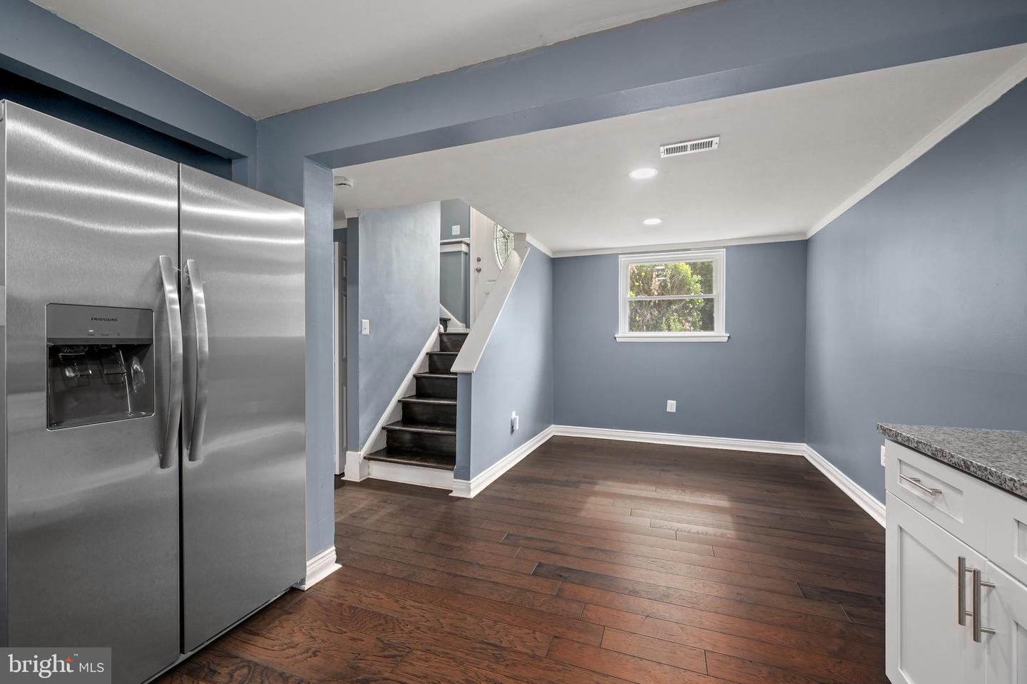 3612 FREEPORT CT, WOODBRIDGE, Virginia 22193, 4 Bedrooms Bedrooms, ,2 BathroomsBathrooms,Residential,For sale,3612 FREEPORT CT,VAPW2095344 MLS # VAPW2095344