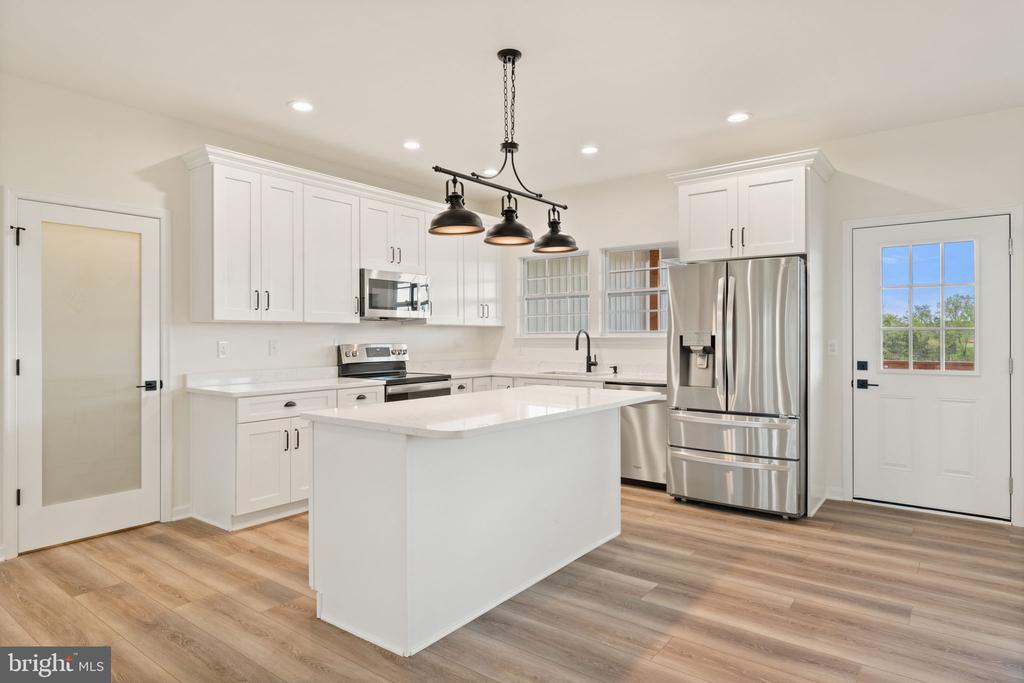 BLACKWOOD FOREST DR, GOLDVEIN, Virginia, 3 Bedrooms Bedrooms, ,2 BathroomsBathrooms,Residential,BLACKWOOD FOREST DR,VAFQ2018166 MLS # VAFQ2018166