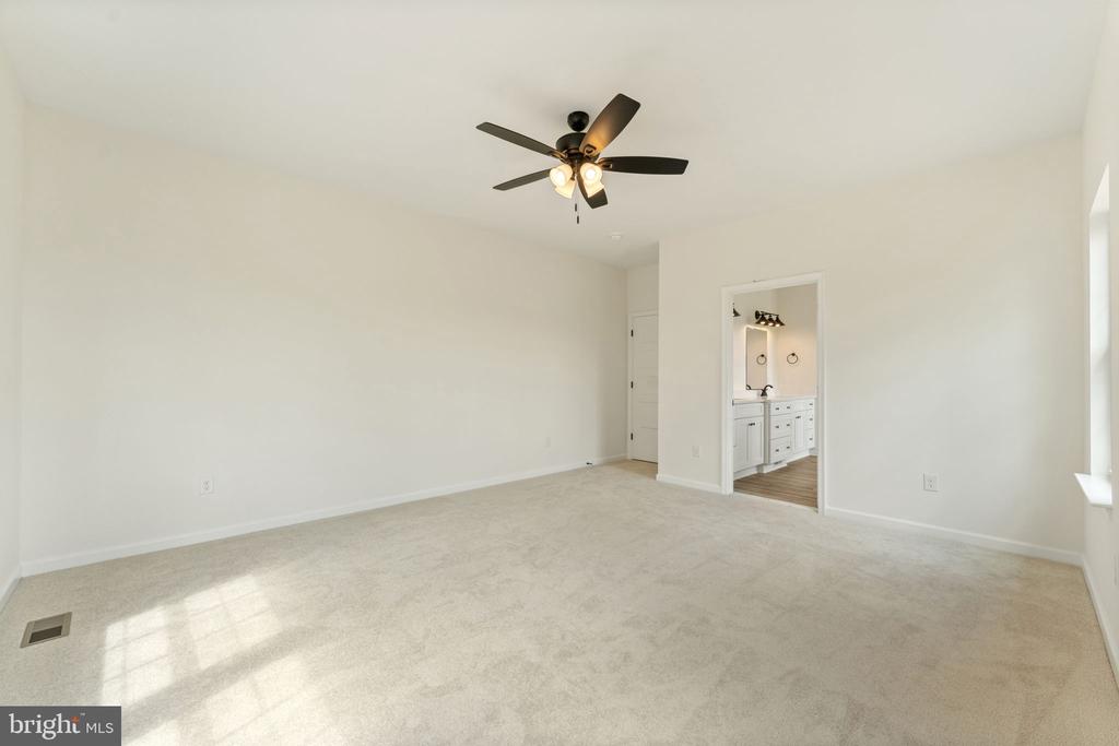 BLACKWOOD FOREST DR, GOLDVEIN, Virginia, 3 Bedrooms Bedrooms, ,2 BathroomsBathrooms,Residential,BLACKWOOD FOREST DR,VAFQ2018166 MLS # VAFQ2018166