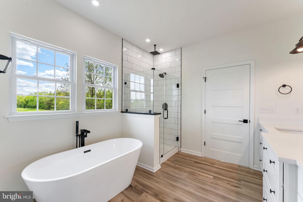 BLACKWOOD FOREST DR, GOLDVEIN, Virginia, 3 Bedrooms Bedrooms, ,2 BathroomsBathrooms,Residential,BLACKWOOD FOREST DR,VAFQ2018166 MLS # VAFQ2018166