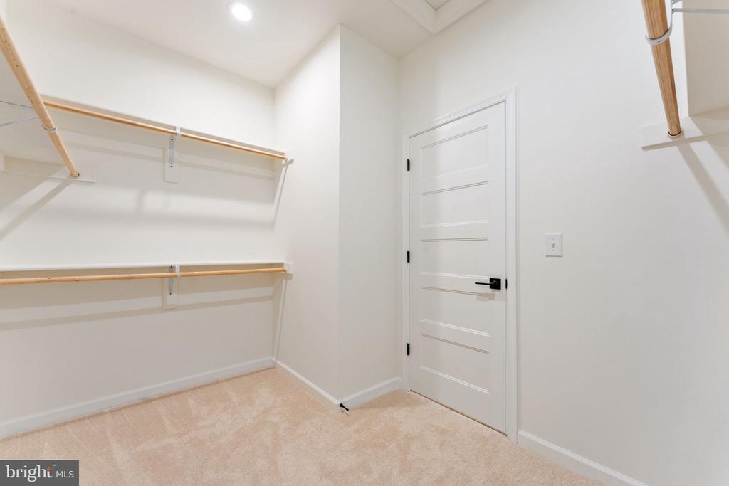 BLACKWOOD FOREST DR, GOLDVEIN, Virginia, 3 Bedrooms Bedrooms, ,2 BathroomsBathrooms,Residential,BLACKWOOD FOREST DR,VAFQ2018166 MLS # VAFQ2018166