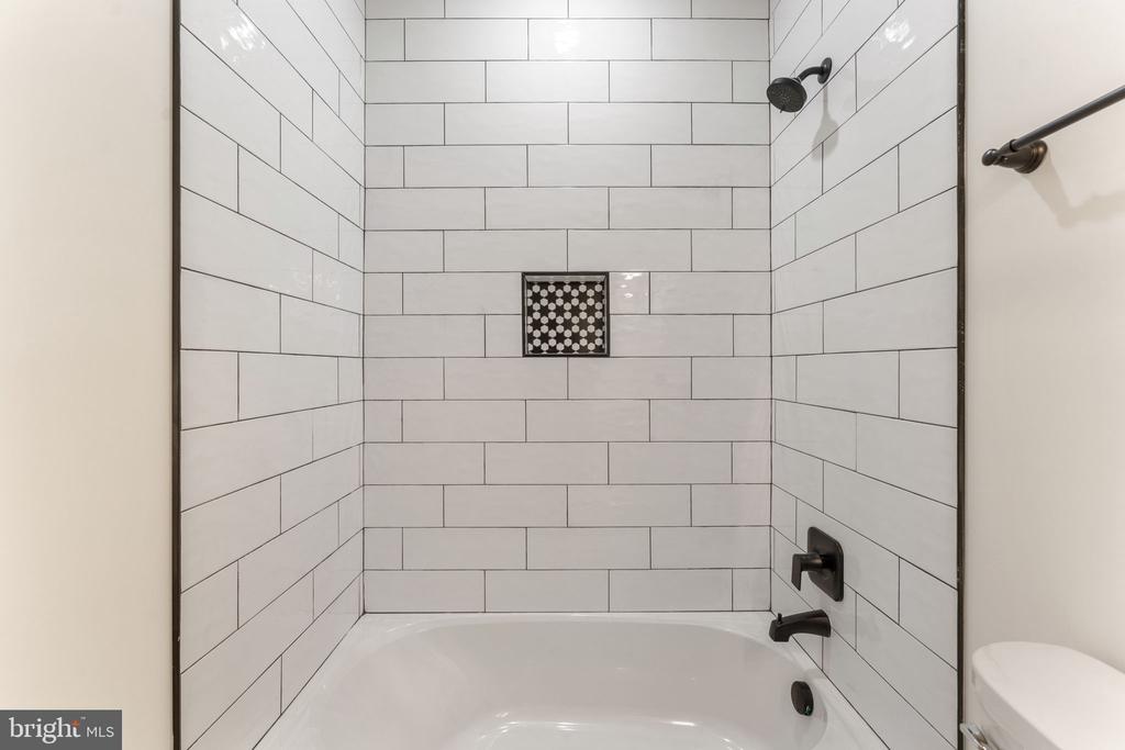 BLACKWOOD FOREST DR, GOLDVEIN, Virginia, 3 Bedrooms Bedrooms, ,2 BathroomsBathrooms,Residential,BLACKWOOD FOREST DR,VAFQ2018166 MLS # VAFQ2018166