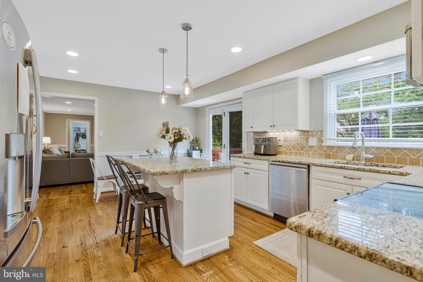 1008 RIVA RIDGE DR, GREAT FALLS, Virginia 22066, 4 Bedrooms Bedrooms, ,3 BathroomsBathrooms,Residential,For sale,1008 RIVA RIDGE DR,VAFX2248878 MLS # VAFX2248878