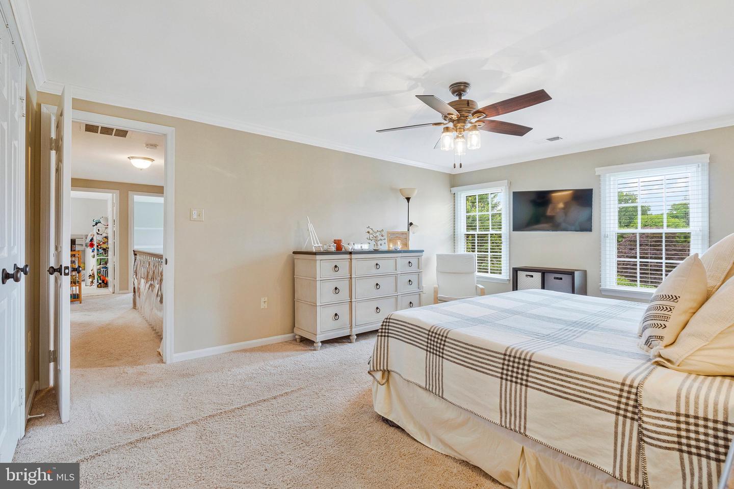 1008 RIVA RIDGE DR, GREAT FALLS, Virginia 22066, 4 Bedrooms Bedrooms, ,3 BathroomsBathrooms,Residential,For sale,1008 RIVA RIDGE DR,VAFX2248878 MLS # VAFX2248878