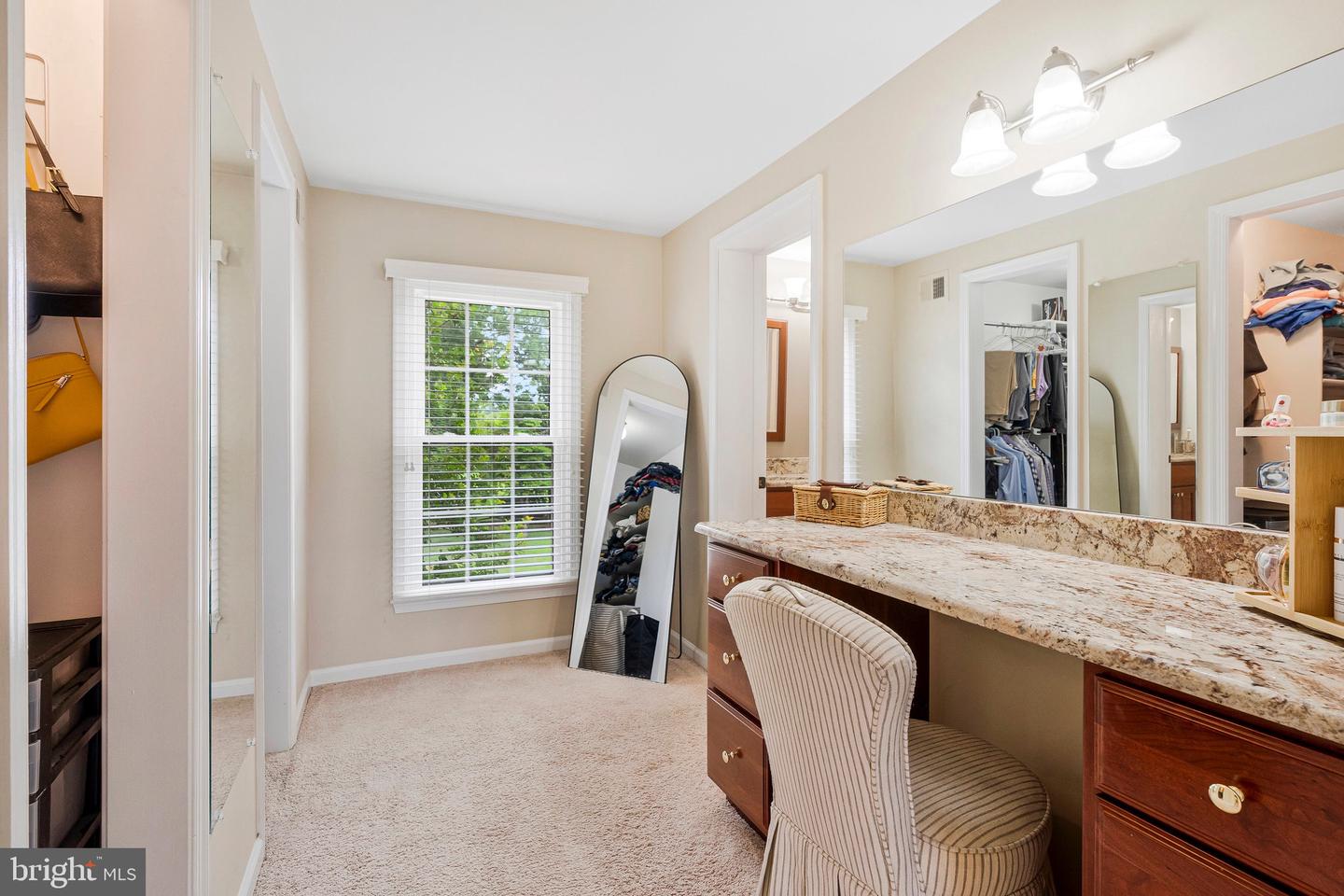 1008 RIVA RIDGE DR, GREAT FALLS, Virginia 22066, 4 Bedrooms Bedrooms, ,3 BathroomsBathrooms,Residential,For sale,1008 RIVA RIDGE DR,VAFX2248878 MLS # VAFX2248878