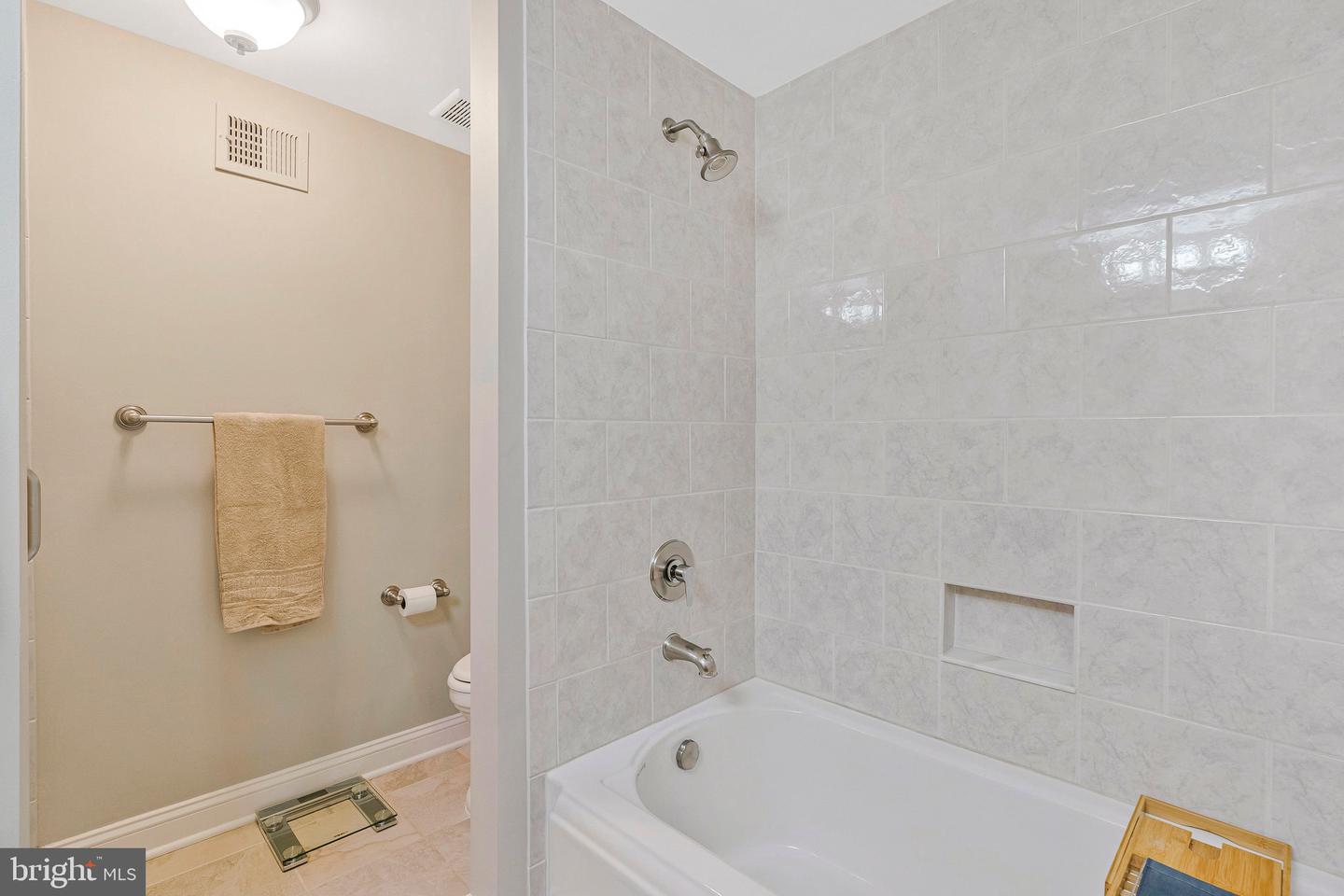 1008 RIVA RIDGE DR, GREAT FALLS, Virginia 22066, 4 Bedrooms Bedrooms, ,3 BathroomsBathrooms,Residential,For sale,1008 RIVA RIDGE DR,VAFX2248878 MLS # VAFX2248878