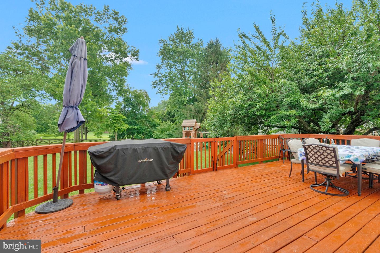 1008 RIVA RIDGE DR, GREAT FALLS, Virginia 22066, 4 Bedrooms Bedrooms, ,3 BathroomsBathrooms,Residential,For sale,1008 RIVA RIDGE DR,VAFX2248878 MLS # VAFX2248878