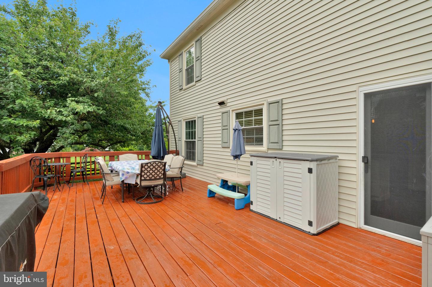 1008 RIVA RIDGE DR, GREAT FALLS, Virginia 22066, 4 Bedrooms Bedrooms, ,3 BathroomsBathrooms,Residential,For sale,1008 RIVA RIDGE DR,VAFX2248878 MLS # VAFX2248878