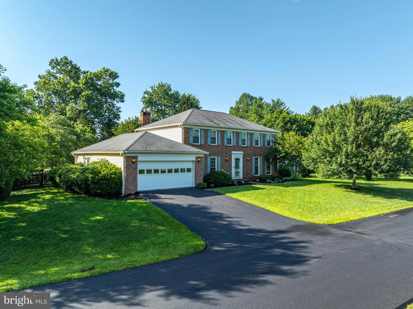 1008 RIVA RIDGE DR, GREAT FALLS, Virginia 22066, 4 Bedrooms Bedrooms, ,3 BathroomsBathrooms,Residential,For sale,1008 RIVA RIDGE DR,VAFX2248878 MLS # VAFX2248878
