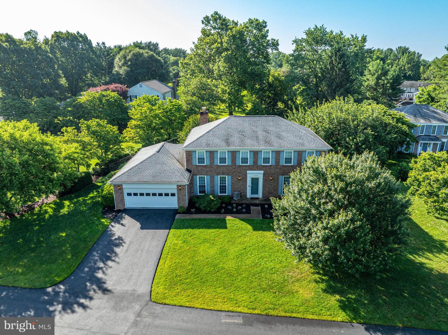 1008 RIVA RIDGE DR, GREAT FALLS, Virginia 22066, 4 Bedrooms Bedrooms, ,3 BathroomsBathrooms,Residential,For sale,1008 RIVA RIDGE DR,VAFX2248878 MLS # VAFX2248878