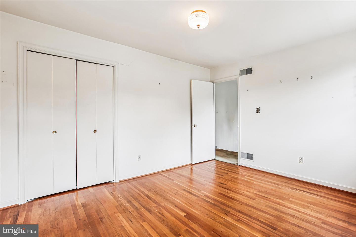 1931 POWHATAN ST, FALLS CHURCH, Virginia 22043, 5 Bedrooms Bedrooms, ,3 BathroomsBathrooms,Residential,For sale,1931 POWHATAN ST,VAFX2257868 MLS # VAFX2257868