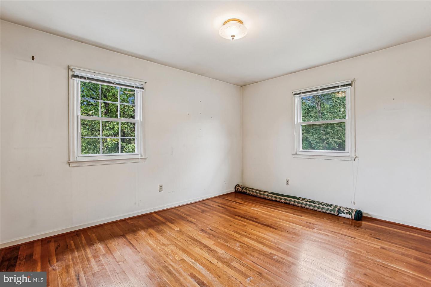 1931 POWHATAN ST, FALLS CHURCH, Virginia 22043, 5 Bedrooms Bedrooms, ,3 BathroomsBathrooms,Residential,For sale,1931 POWHATAN ST,VAFX2257868 MLS # VAFX2257868