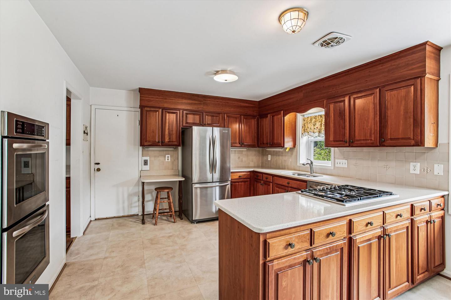 1931 POWHATAN ST, FALLS CHURCH, Virginia 22043, 5 Bedrooms Bedrooms, ,3 BathroomsBathrooms,Residential,For sale,1931 POWHATAN ST,VAFX2257868 MLS # VAFX2257868