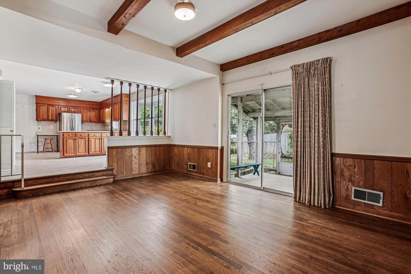 1931 POWHATAN ST, FALLS CHURCH, Virginia 22043, 5 Bedrooms Bedrooms, ,3 BathroomsBathrooms,Residential,For sale,1931 POWHATAN ST,VAFX2257868 MLS # VAFX2257868