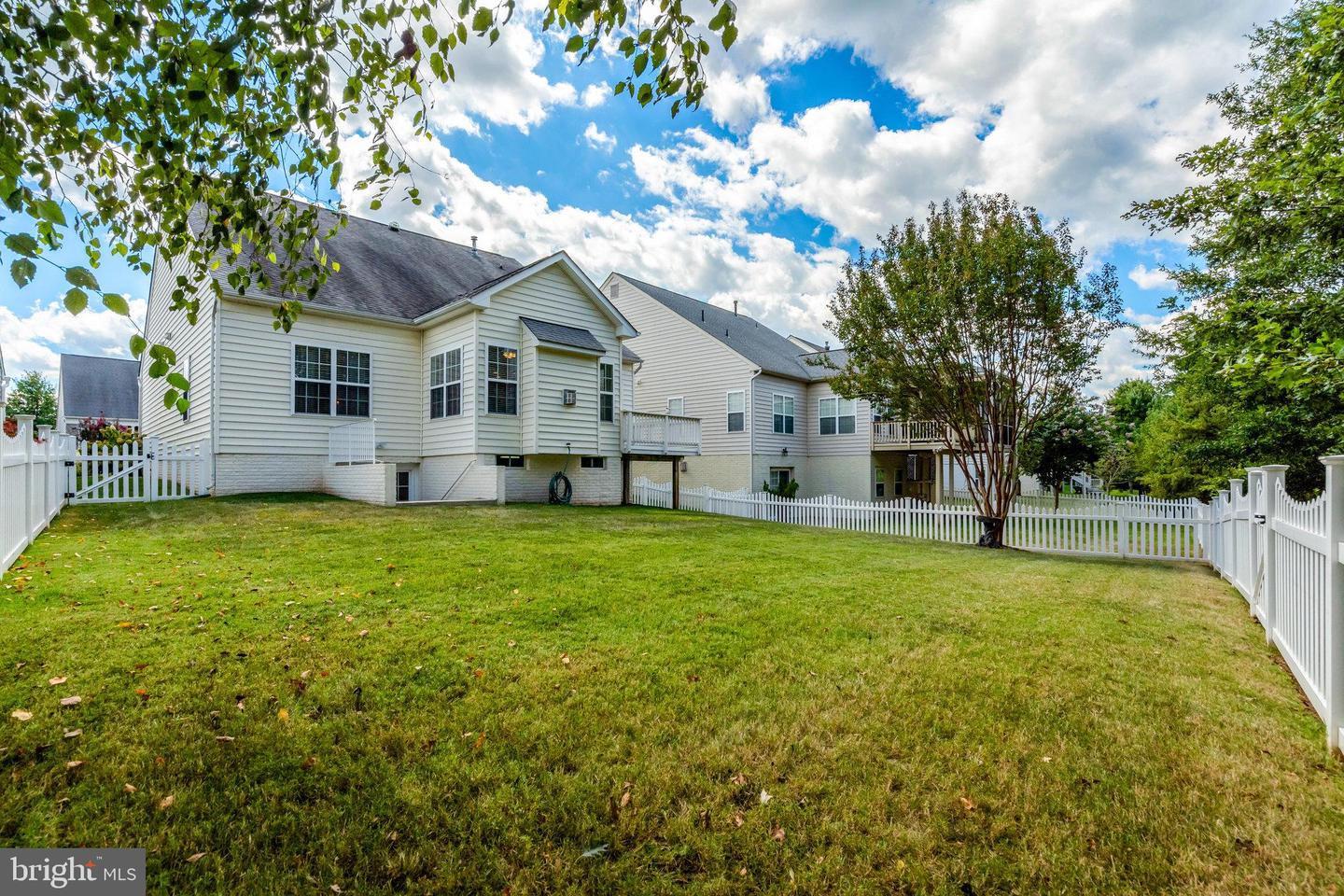 13154 TRIPLE CROWN LOOP, GAINESVILLE, Virginia 20155, 3 Bedrooms Bedrooms, ,4 BathroomsBathrooms,Residential,For sale,13154 TRIPLE CROWN LOOP,VAPW2100870 MLS # VAPW2100870