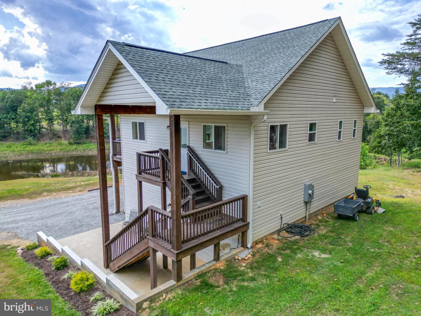 385 S MCDANIEL LN, SHENANDOAH, Virginia 22849, 1 Bedroom Bedrooms, ,2 BathroomsBathrooms,Residential,For sale,385 S MCDANIEL LN,VAPA2005256 MLS # VAPA2005256