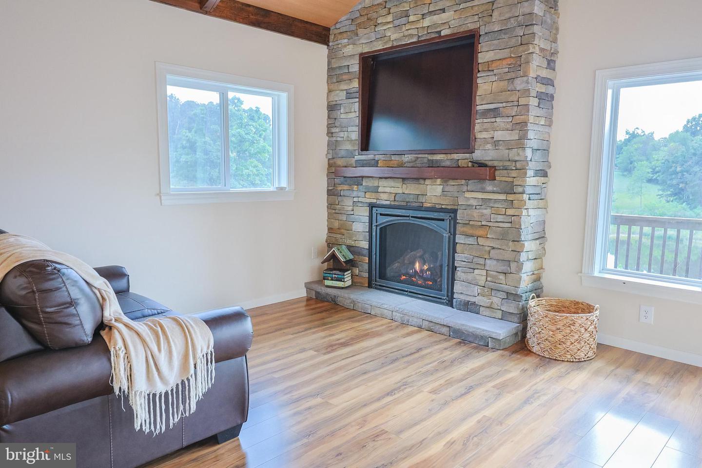 385 S MCDANIEL LN, SHENANDOAH, Virginia 22849, 1 Bedroom Bedrooms, ,2 BathroomsBathrooms,Residential,For sale,385 S MCDANIEL LN,VAPA2005256 MLS # VAPA2005256