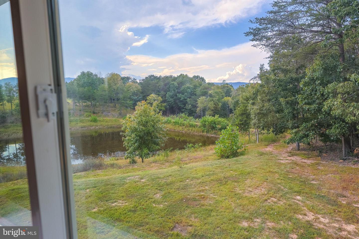 385 S MCDANIEL LN, SHENANDOAH, Virginia 22849, 1 Bedroom Bedrooms, ,2 BathroomsBathrooms,Residential,For sale,385 S MCDANIEL LN,VAPA2005256 MLS # VAPA2005256