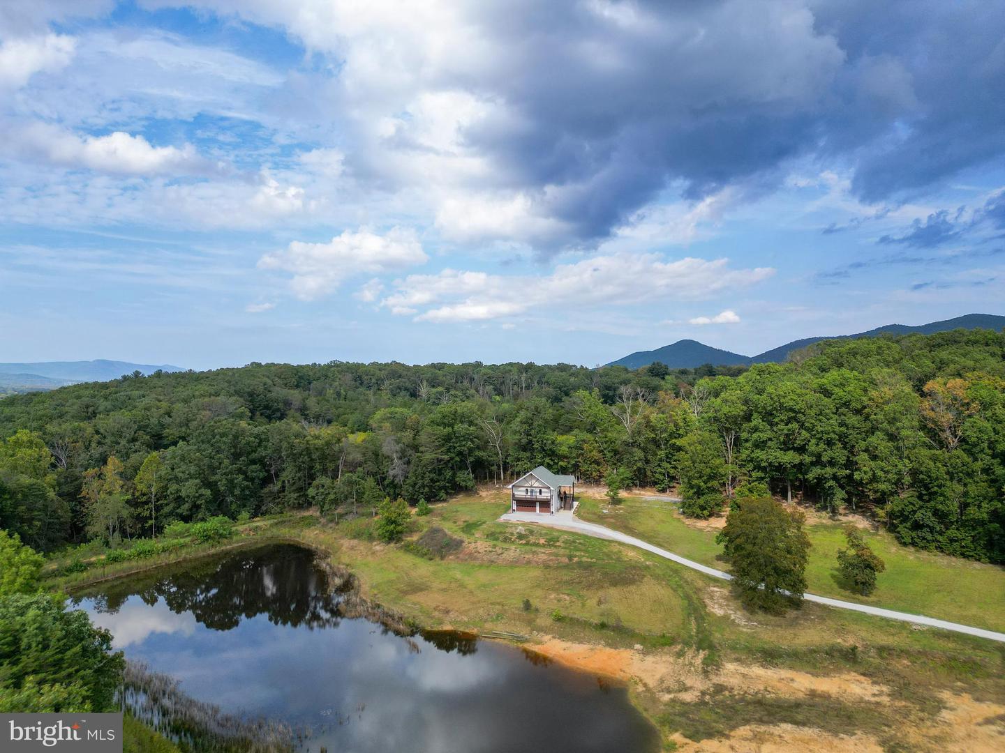 385 S MCDANIEL LN, SHENANDOAH, Virginia 22849, 1 Bedroom Bedrooms, ,2 BathroomsBathrooms,Residential,For sale,385 S MCDANIEL LN,VAPA2005256 MLS # VAPA2005256
