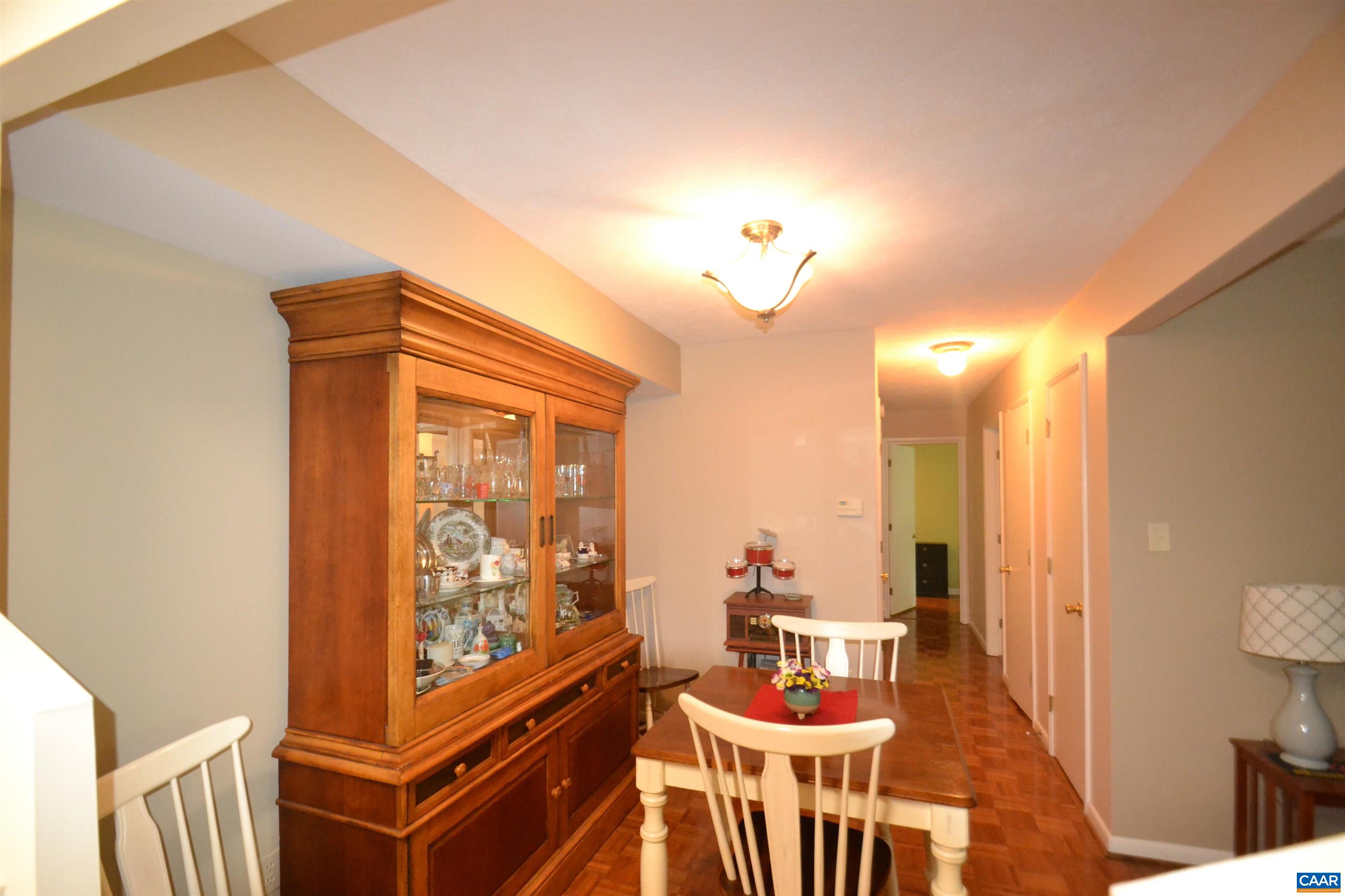 116 TURTLE CREEK RD, CHARLOTTESVILLE, Virginia 22901, 2 Bedrooms Bedrooms, ,2 BathroomsBathrooms,Residential,116 TURTLE CREEK RD,668996 MLS # 668996