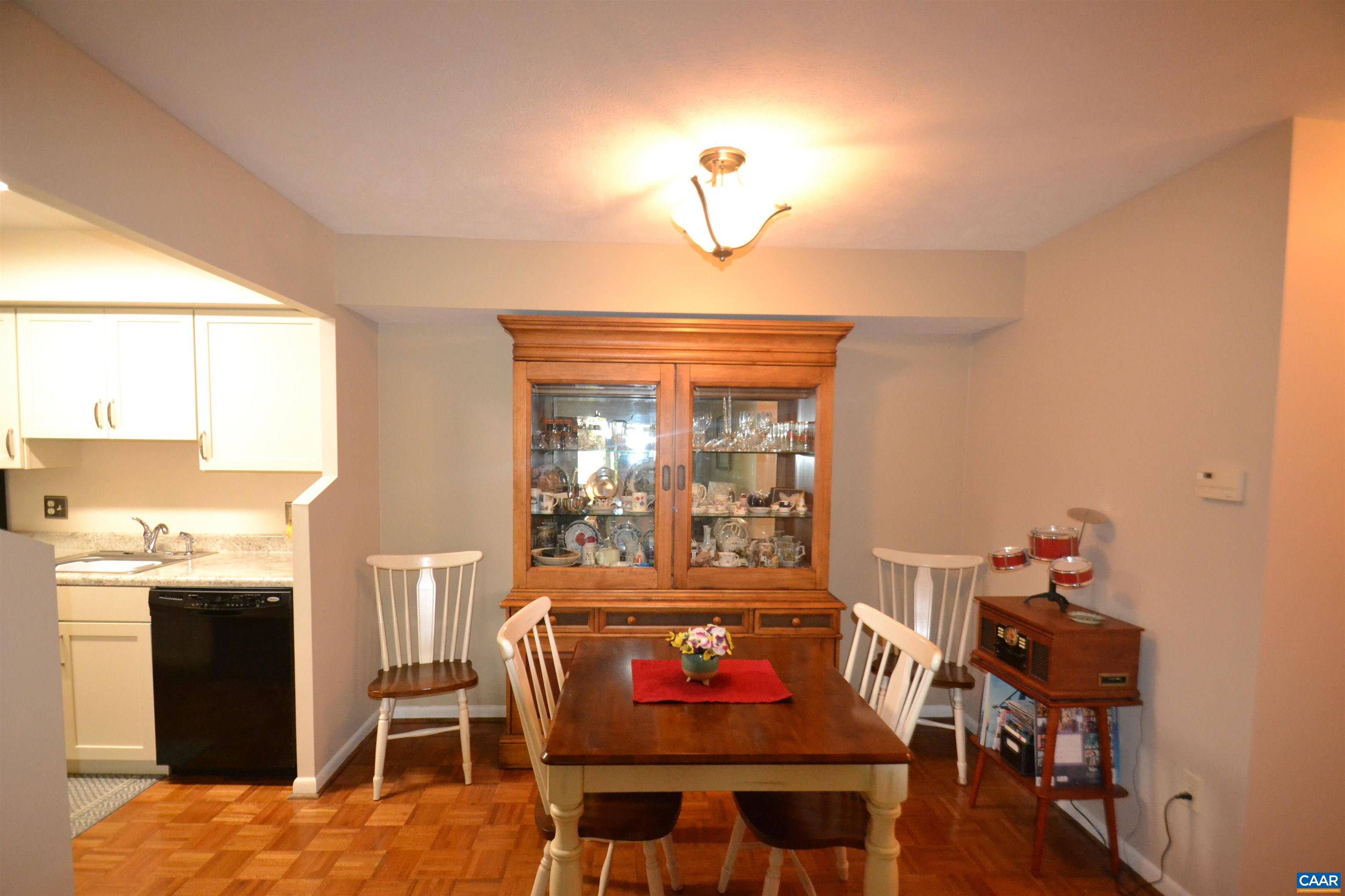 116 TURTLE CREEK RD, CHARLOTTESVILLE, Virginia 22901, 2 Bedrooms Bedrooms, ,2 BathroomsBathrooms,Residential,116 TURTLE CREEK RD,668996 MLS # 668996