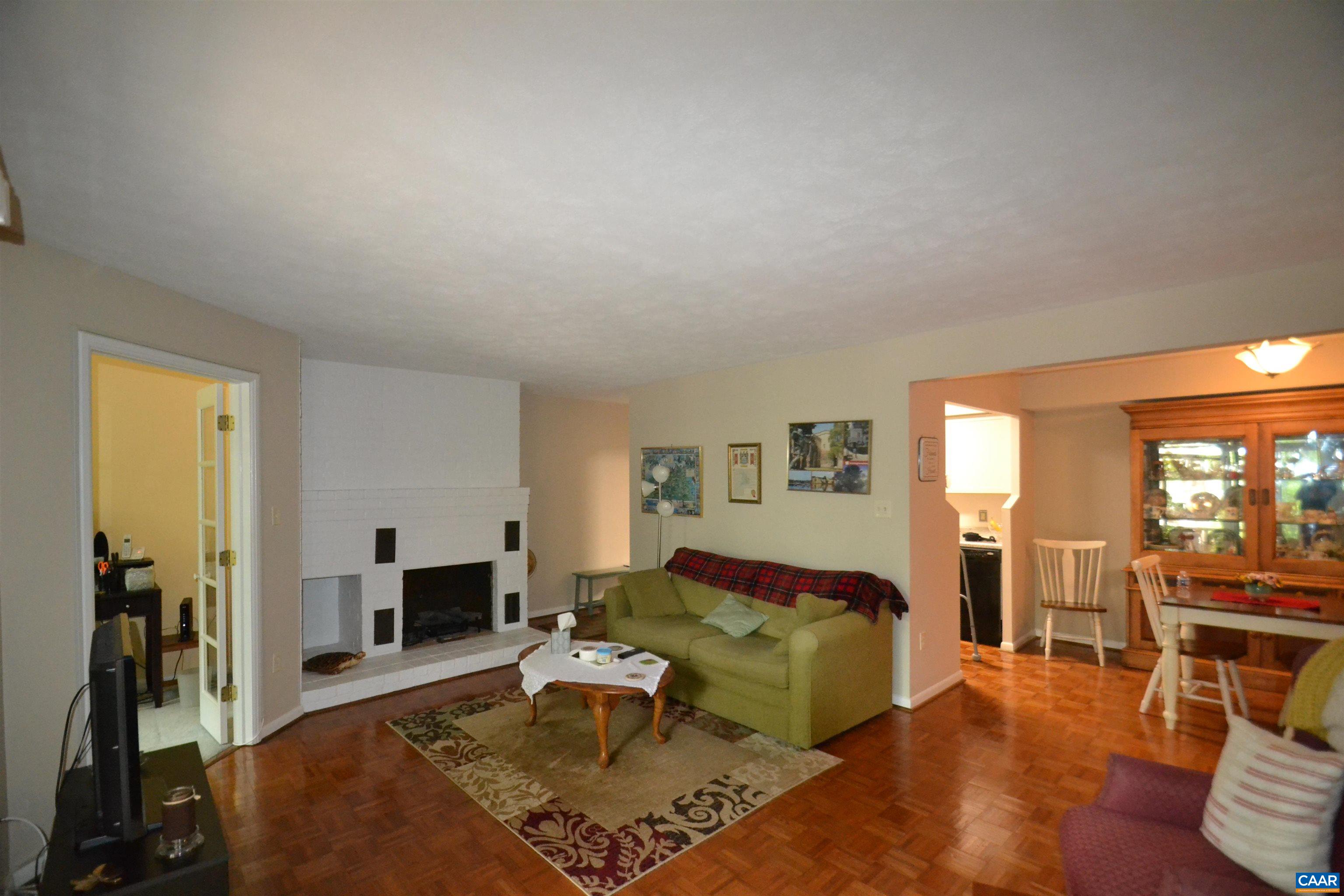 116 TURTLE CREEK RD, CHARLOTTESVILLE, Virginia 22901, 2 Bedrooms Bedrooms, ,2 BathroomsBathrooms,Residential,116 TURTLE CREEK RD,668996 MLS # 668996