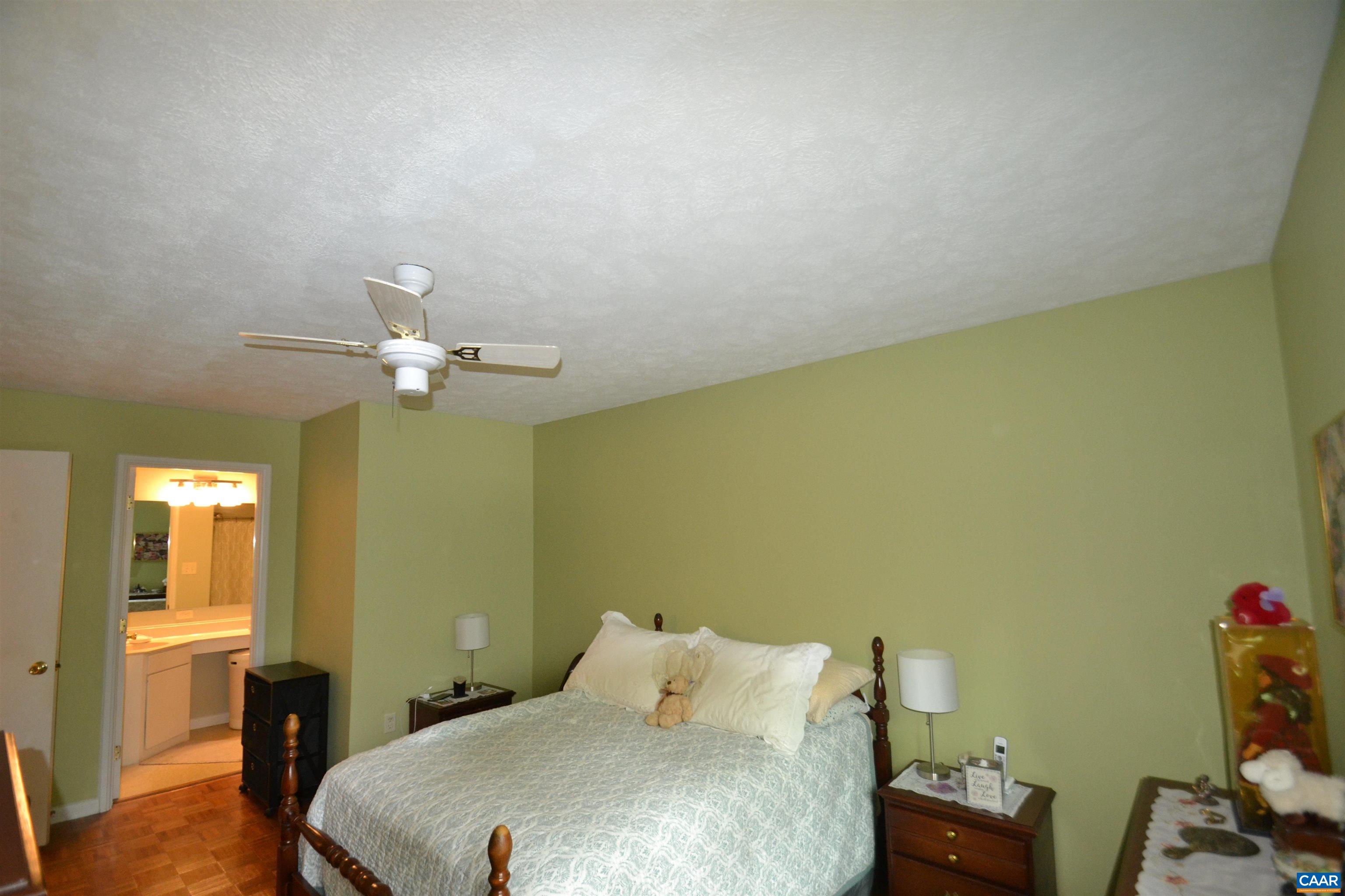116 TURTLE CREEK RD, CHARLOTTESVILLE, Virginia 22901, 2 Bedrooms Bedrooms, ,2 BathroomsBathrooms,Residential,116 TURTLE CREEK RD,668996 MLS # 668996