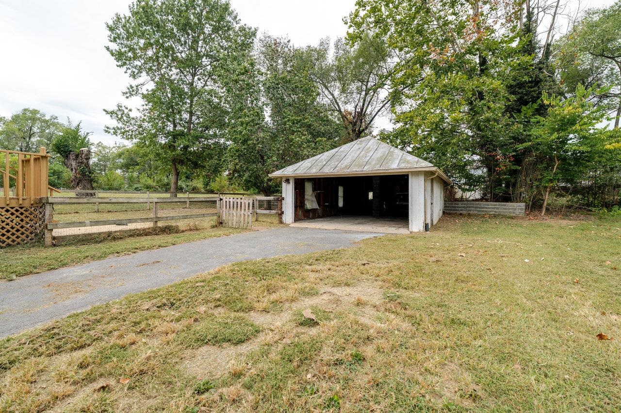 9571 TOWN HALL RD, MCGAHEYSVILLE, Virginia 22840, 3 Bedrooms Bedrooms, ,1 BathroomBathrooms,Residential,9571 TOWN HALL RD,669444 MLS # 669444