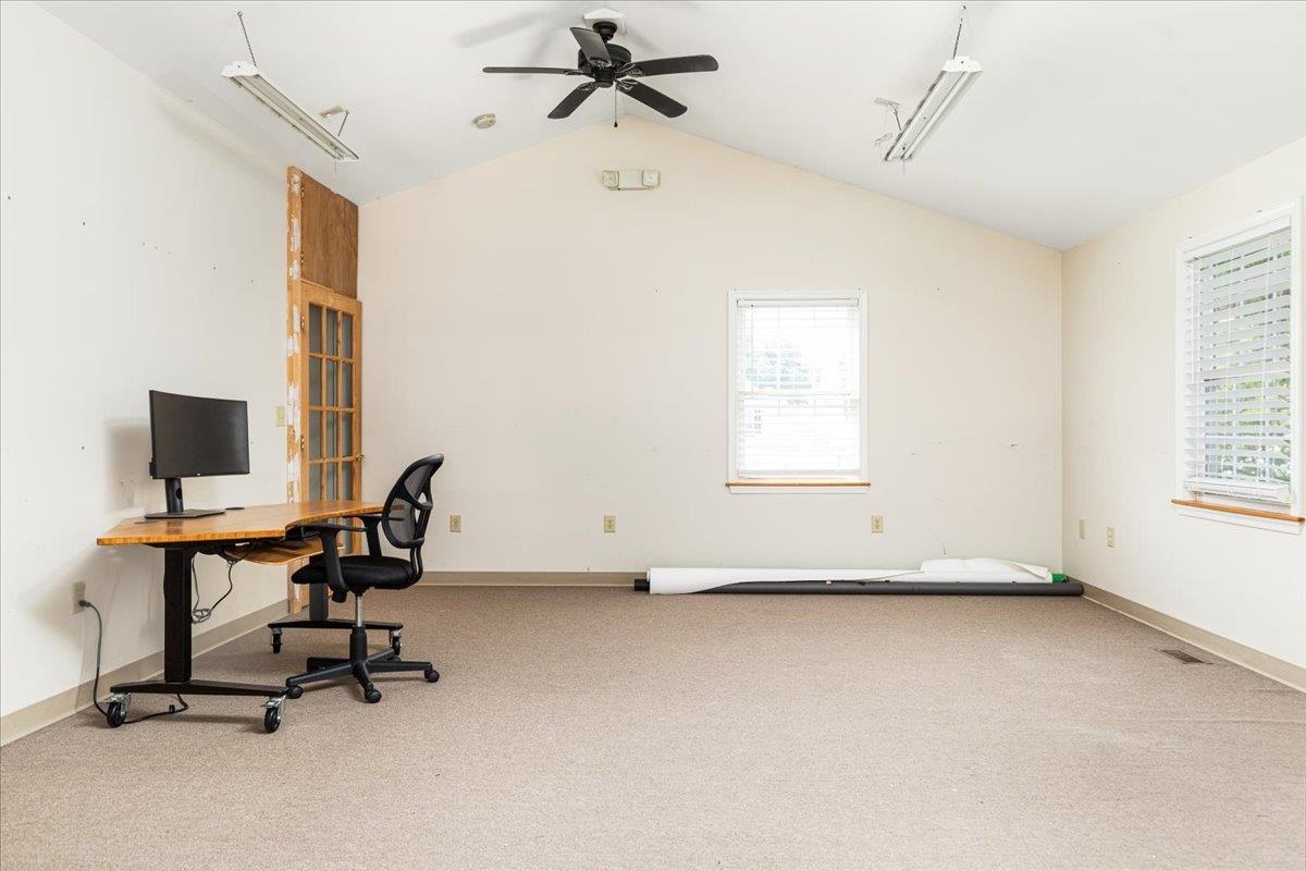 9299 N CONGRESS ST, NEW MARKET, Virginia 22844, 3 Bedrooms Bedrooms, ,1 BathroomBathrooms,Residential,9299 N CONGRESS ST,669447 MLS # 669447