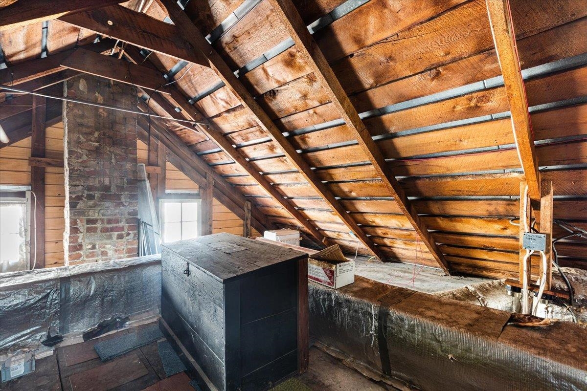 9299 N CONGRESS ST, NEW MARKET, Virginia 22844, 3 Bedrooms Bedrooms, ,1 BathroomBathrooms,Residential,9299 N CONGRESS ST,669447 MLS # 669447