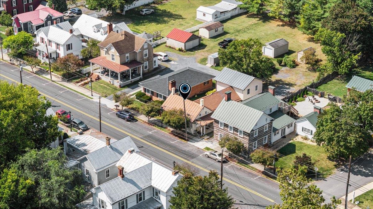 9299 N CONGRESS ST, NEW MARKET, Virginia 22844, 3 Bedrooms Bedrooms, ,1 BathroomBathrooms,Residential,9299 N CONGRESS ST,669447 MLS # 669447