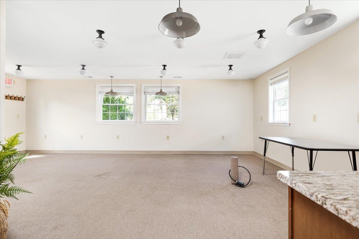 9299 N CONGRESS ST, NEW MARKET, Virginia 22844, 3 Bedrooms Bedrooms, ,1 BathroomBathrooms,Residential,9299 N CONGRESS ST,669447 MLS # 669447