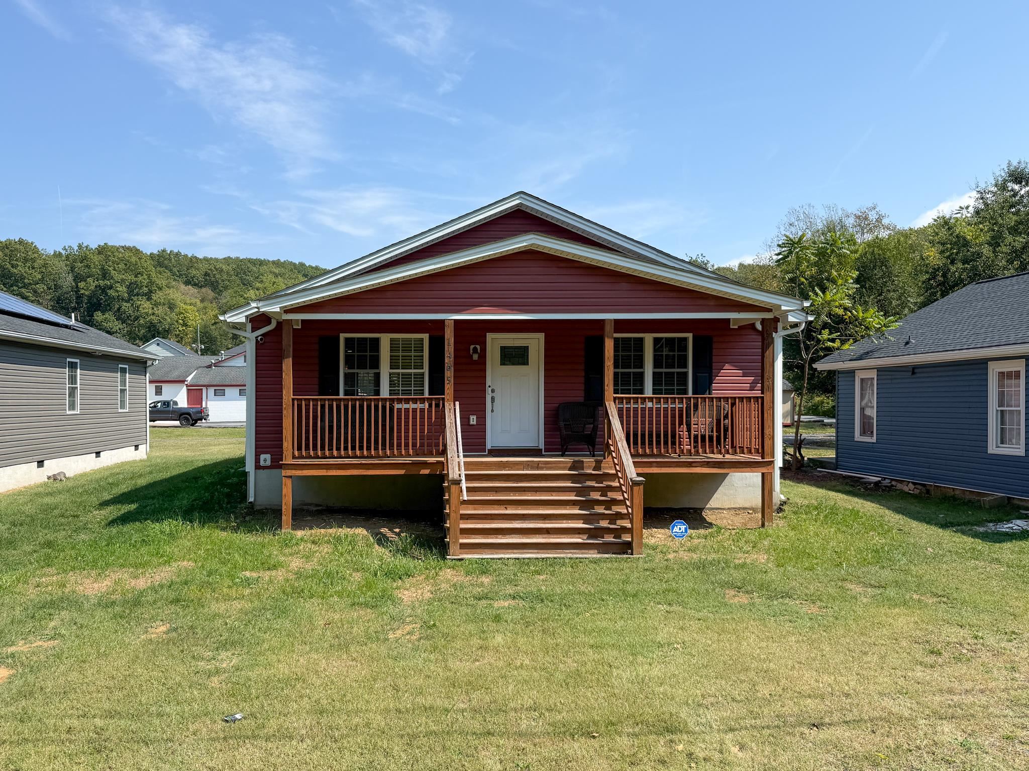 1465 10TH ST, WAYNESBORO, Virginia 22908, 3 Bedrooms Bedrooms, ,2 BathroomsBathrooms,Residential,1465 10TH ST,669460 MLS # 669460