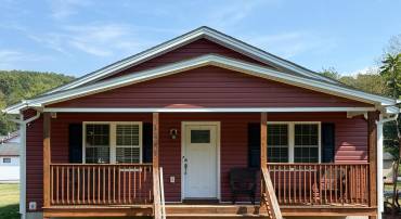 1465 10TH ST, WAYNESBORO, Virginia 22908, 3 Bedrooms Bedrooms, ,2 BathroomsBathrooms,Residential,1465 10TH ST,669460 MLS # 669460