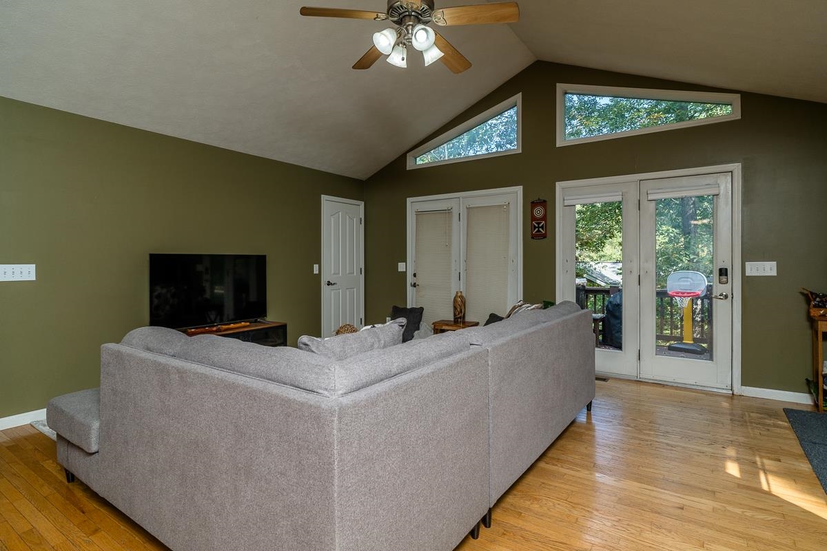 407 PASSAGE LN, MCGAHEYSVILLE, Virginia 22840, 3 Bedrooms Bedrooms, ,3 BathroomsBathrooms,Residential,407 PASSAGE LN,669462 MLS # 669462