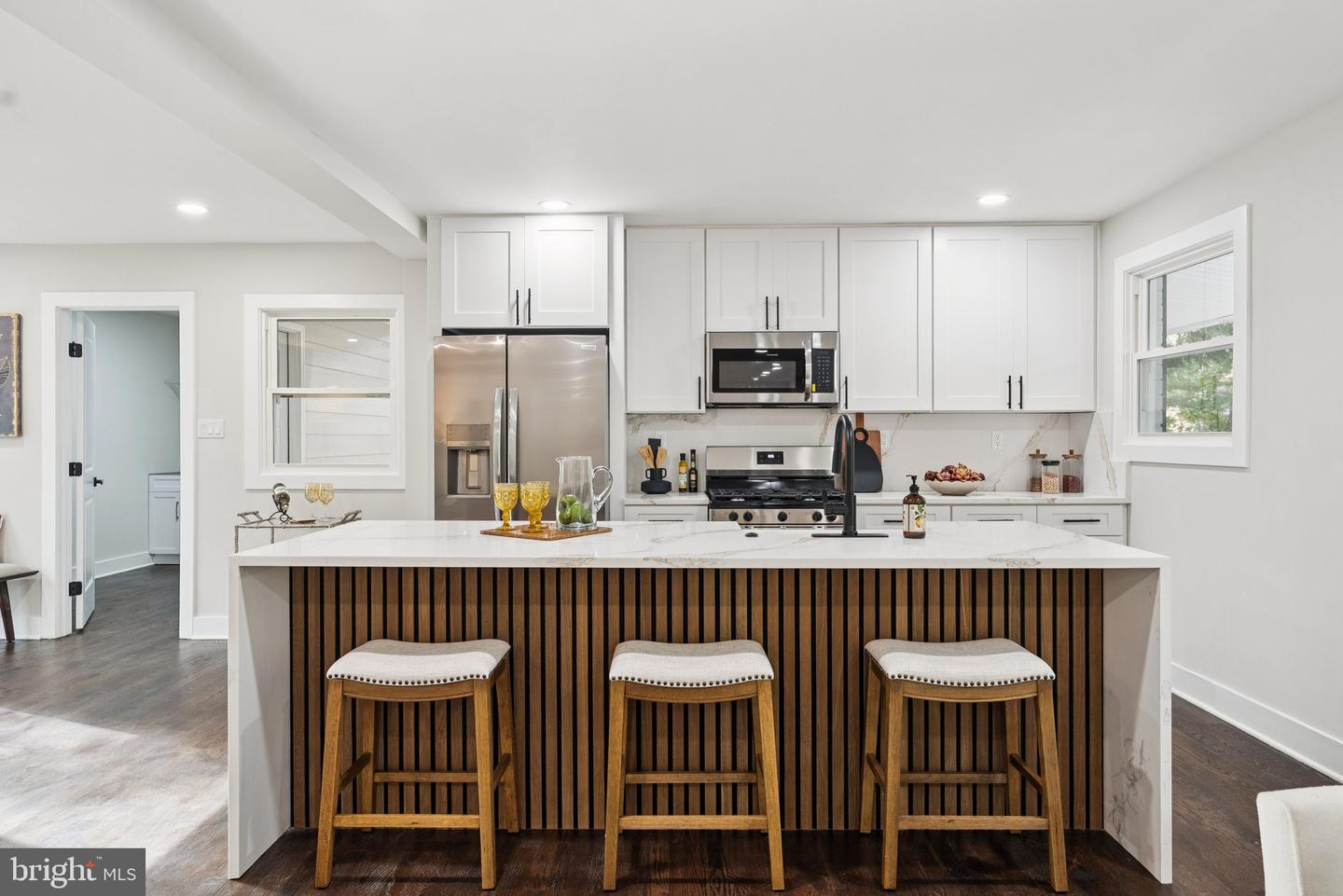 3819 WHITMAN RD, ANNANDALE, Virginia 22003, 6 Bedrooms Bedrooms, 13 Rooms Rooms,5 BathroomsBathrooms,Residential,For sale,3819 WHITMAN RD,VAFX2261808 MLS # VAFX2261808