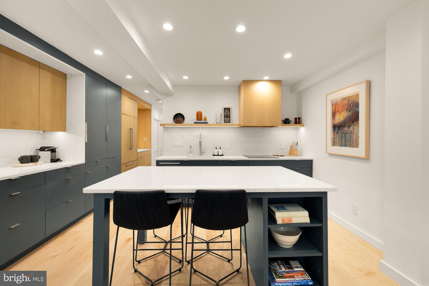 925 FRENCH ST NW, WASHINGTON, District Of Columbia 20001, 3 Bedrooms Bedrooms, ,3 BathroomsBathrooms,Residential,For sale,925 FRENCH ST NW,DCDC2215684 MLS # DCDC2215684