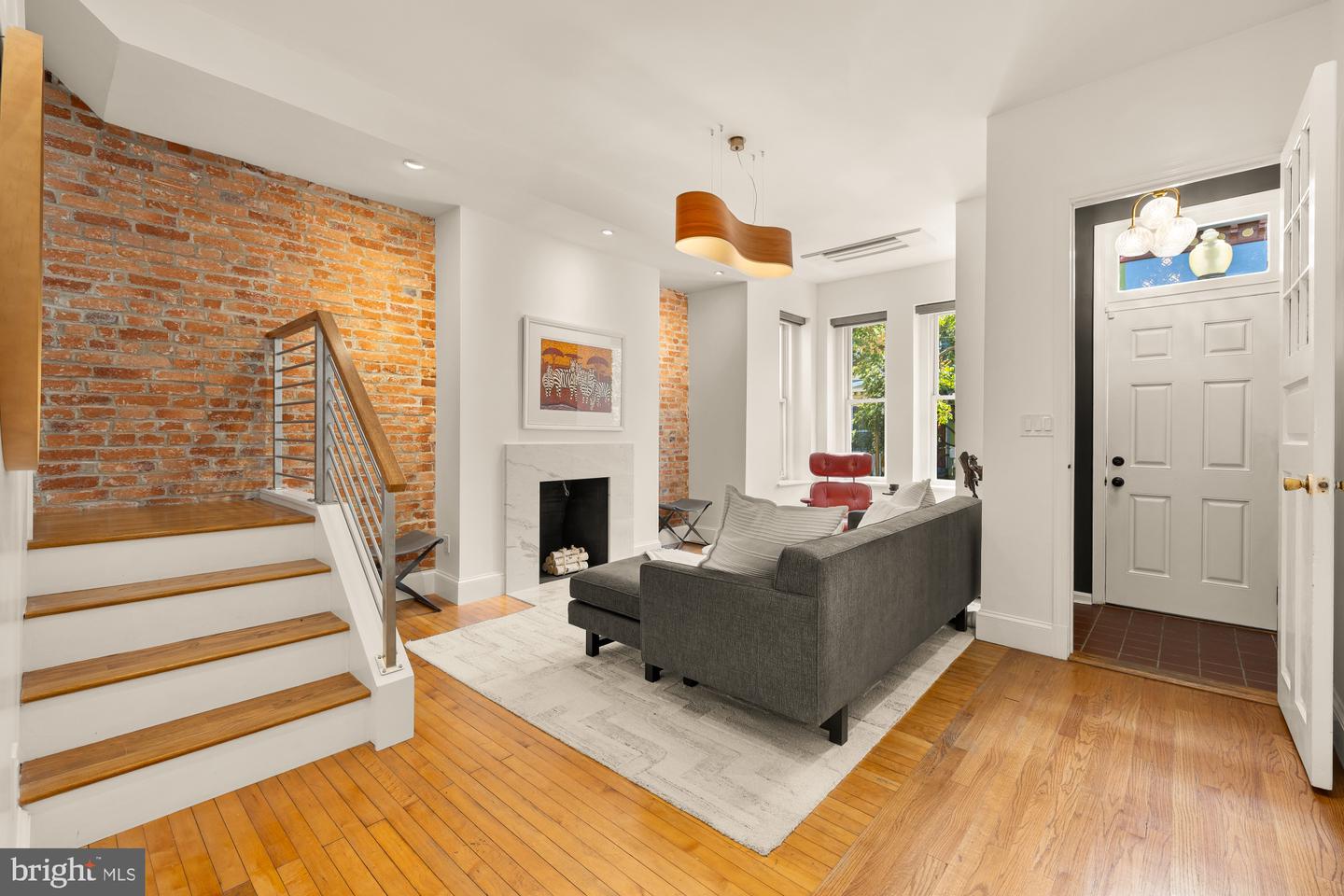 925 FRENCH ST NW, WASHINGTON, District Of Columbia 20001, 3 Bedrooms Bedrooms, ,3 BathroomsBathrooms,Residential,For sale,925 FRENCH ST NW,DCDC2215684 MLS # DCDC2215684
