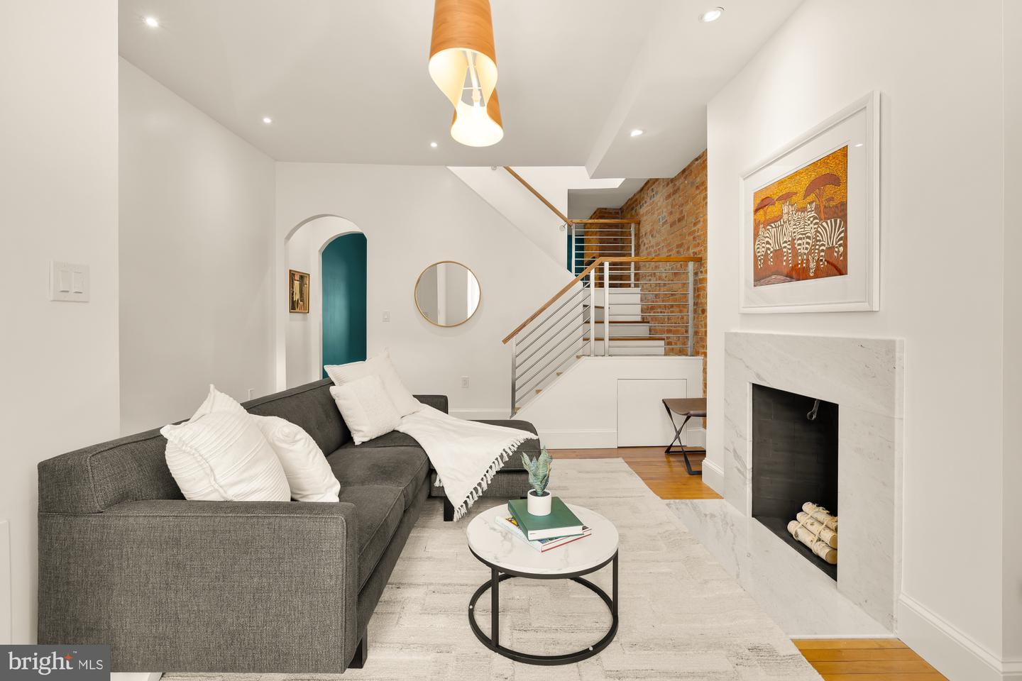 925 FRENCH ST NW, WASHINGTON, District Of Columbia 20001, 3 Bedrooms Bedrooms, ,3 BathroomsBathrooms,Residential,For sale,925 FRENCH ST NW,DCDC2215684 MLS # DCDC2215684