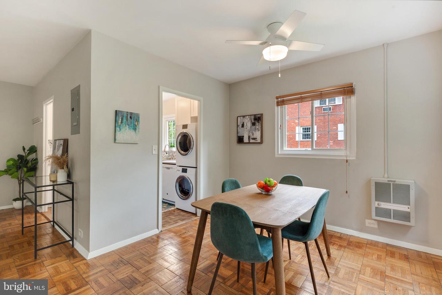 3614 VALLEY DR, ALEXANDRIA, Virginia 22302, 1 Bedroom Bedrooms, ,1 BathroomBathrooms,Residential,For sale,3614 VALLEY DR,VAAX2048792 MLS # VAAX2048792