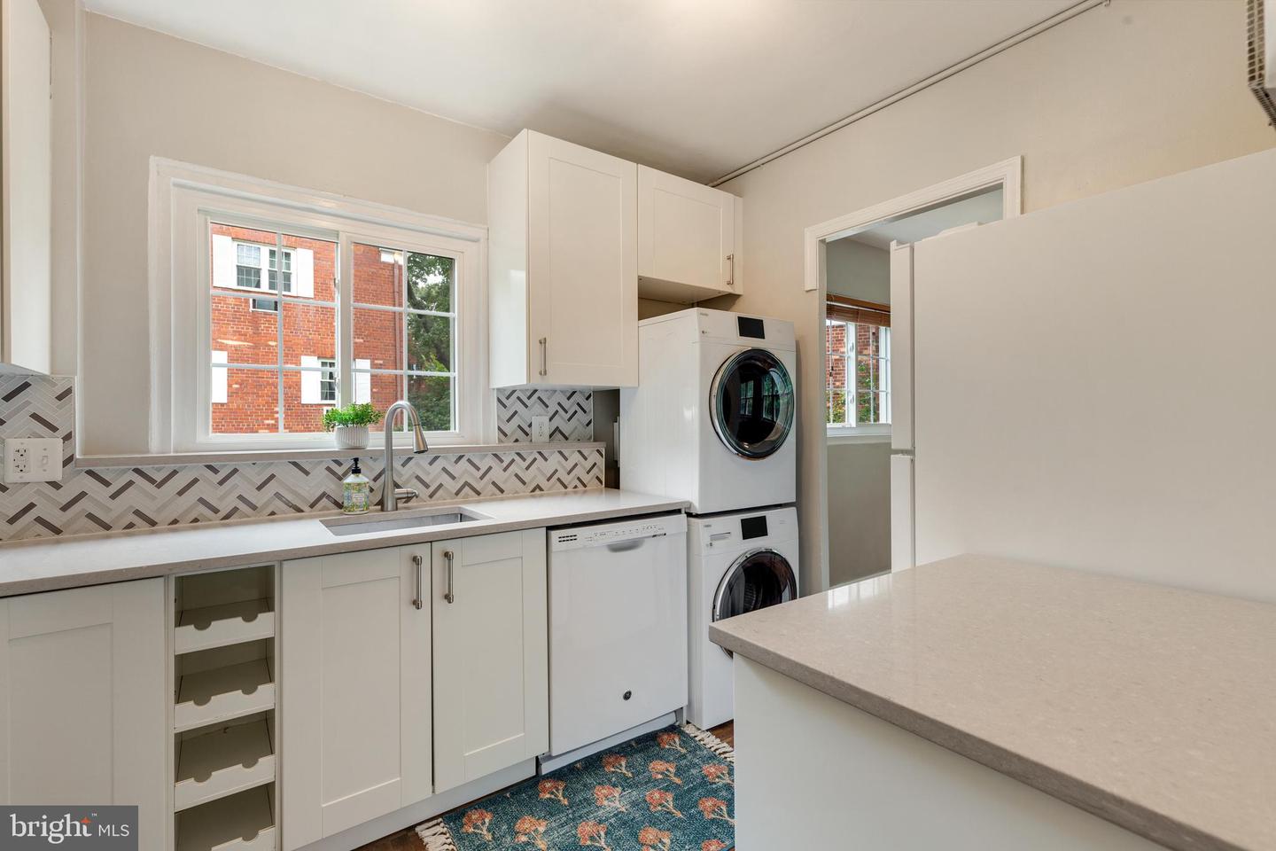 3614 VALLEY DR, ALEXANDRIA, Virginia 22302, 1 Bedroom Bedrooms, ,1 BathroomBathrooms,Residential,For sale,3614 VALLEY DR,VAAX2048792 MLS # VAAX2048792