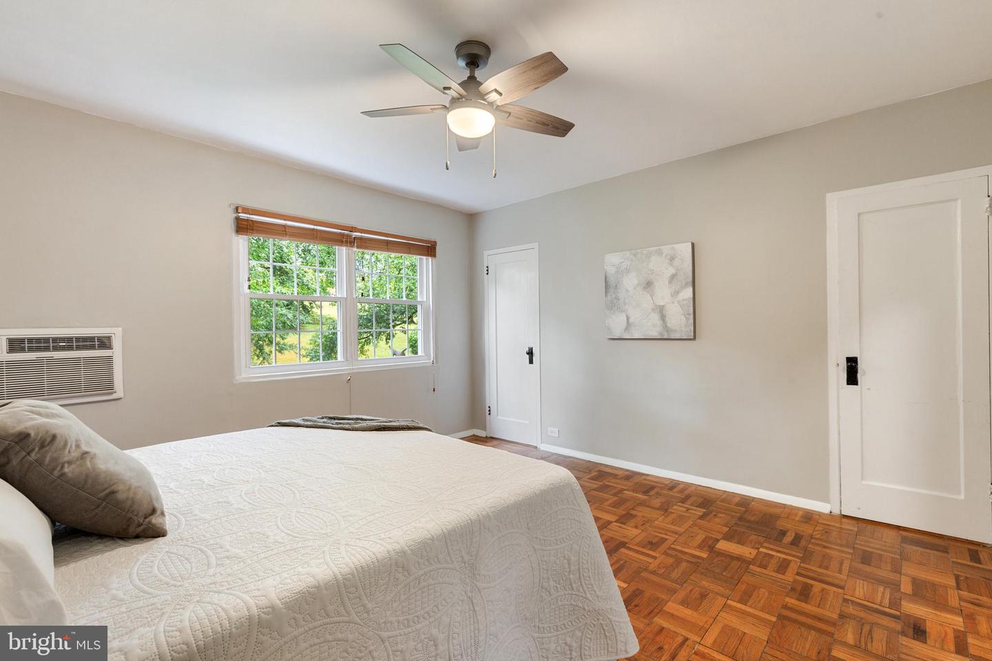 3614 VALLEY DR, ALEXANDRIA, Virginia 22302, 1 Bedroom Bedrooms, ,1 BathroomBathrooms,Residential,For sale,3614 VALLEY DR,VAAX2048792 MLS # VAAX2048792