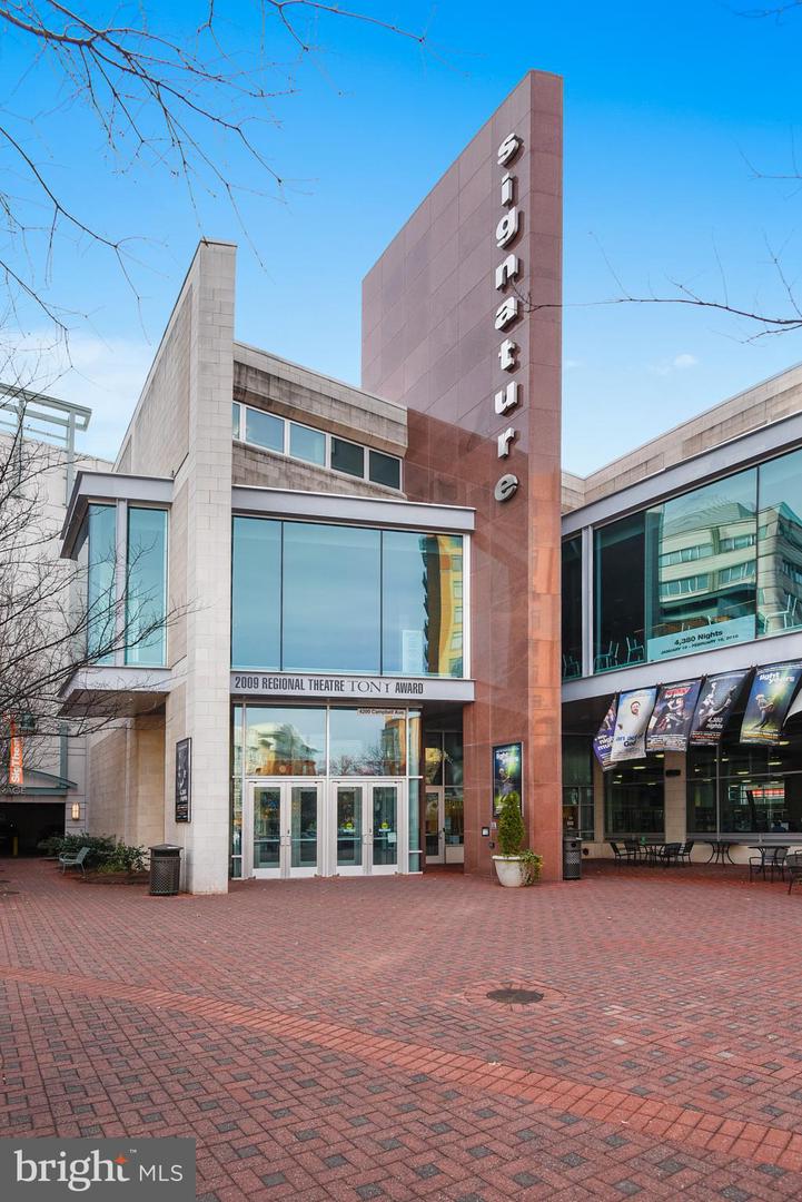 3614 VALLEY DR, ALEXANDRIA, Virginia 22302, 1 Bedroom Bedrooms, ,1 BathroomBathrooms,Residential,For sale,3614 VALLEY DR,VAAX2048792 MLS # VAAX2048792