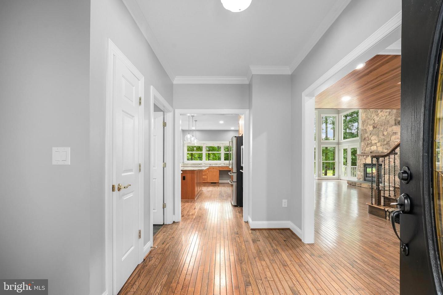 11607 FAWN LAKE PKWY, SPOTSYLVANIA, Virginia 22551, 5 Bedrooms Bedrooms, ,4 BathroomsBathrooms,Residential,For sale,11607 FAWN LAKE PKWY,VASP2035718 MLS # VASP2035718