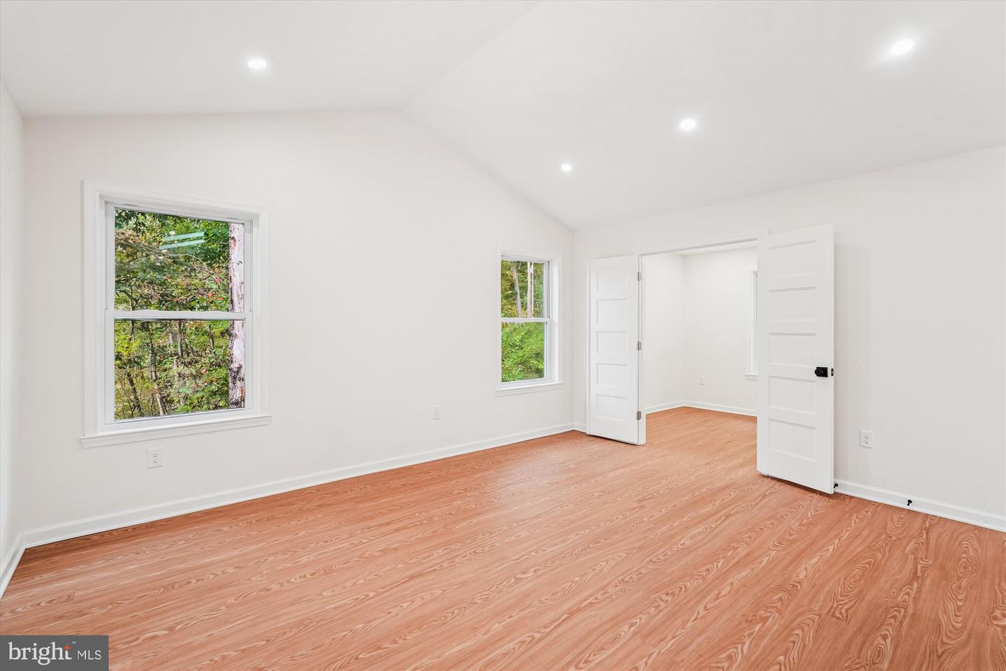 884 OLD FERRY LN, BLUEMONT, Virginia 20135, 5 Bedrooms Bedrooms, ,4 BathroomsBathrooms,Residential,For sale,884 OLD FERRY LN,VACL2005998 MLS # VACL2005998