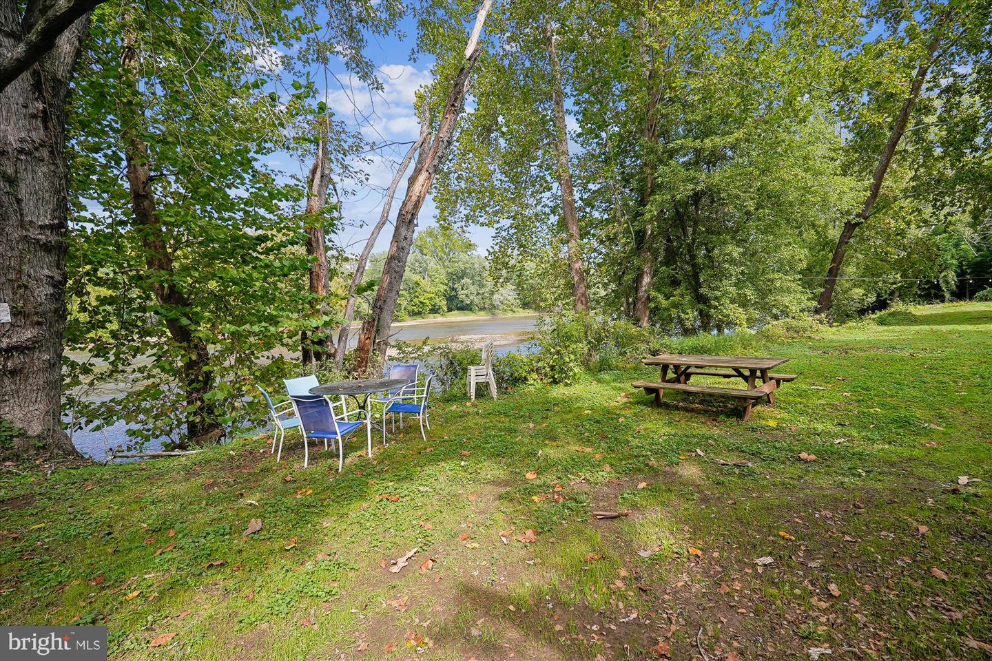 884 OLD FERRY LN, BLUEMONT, Virginia 20135, 5 Bedrooms Bedrooms, ,4 BathroomsBathrooms,Residential,For sale,884 OLD FERRY LN,VACL2005998 MLS # VACL2005998