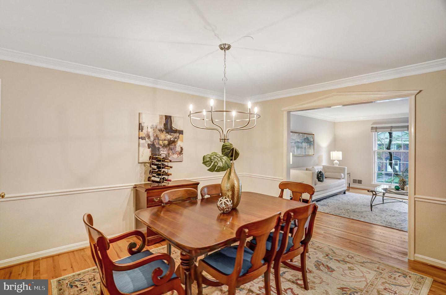 FAIRFAX, Virginia 22031, 4 Bedrooms Bedrooms, ,2 BathroomsBathrooms,Residential,For sale,VAFX2263444 MLS # VAFX2263444
